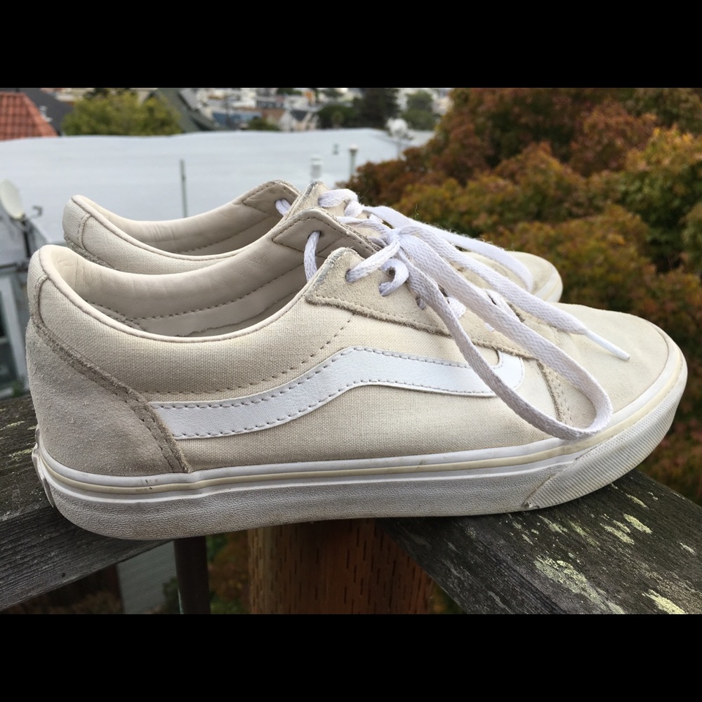 Cream colored old skool vans